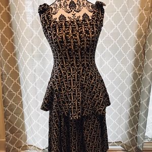 Adorable a line dress with bow details